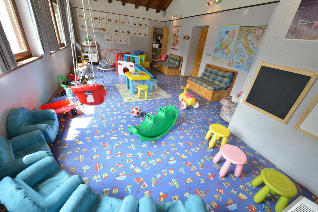 Petit Hotel Cogne Luaran gambar